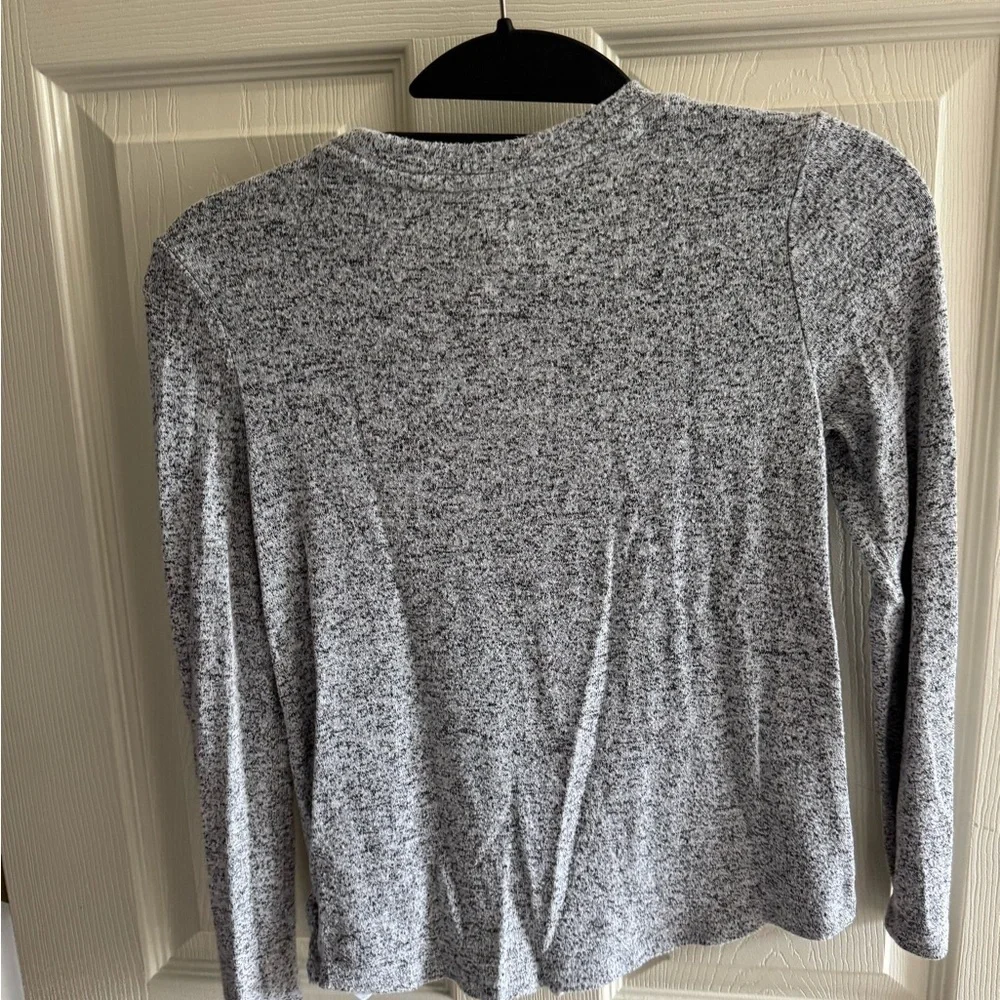 GAP kids Heathered Gray Knot Front Blouse